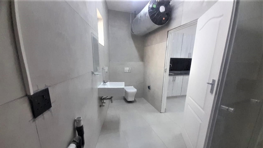 To Let 1 Bedroom Property for Rent in Arena Park KwaZulu-Natal