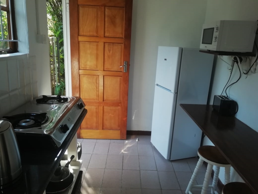 To Let 1 Bedroom Property for Rent in Amanzimtoti KwaZulu-Natal