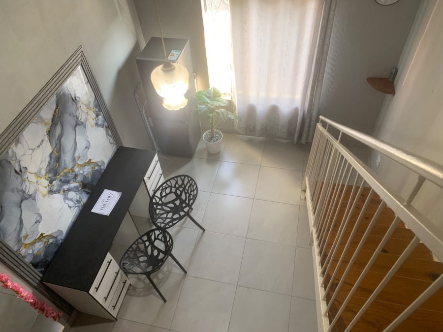 To Let 1 Bedroom Property for Rent in Scottsville KwaZulu-Natal