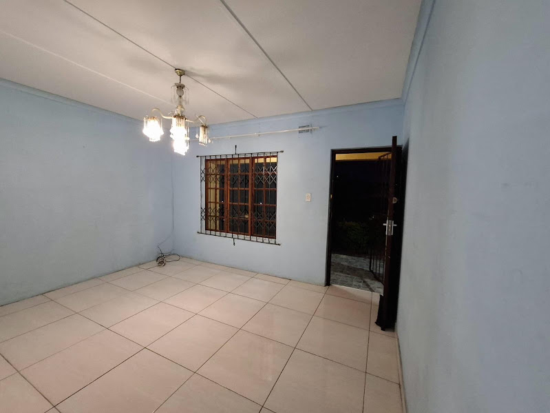 To Let 2 Bedroom Property for Rent in Kwadabeka J KwaZulu-Natal