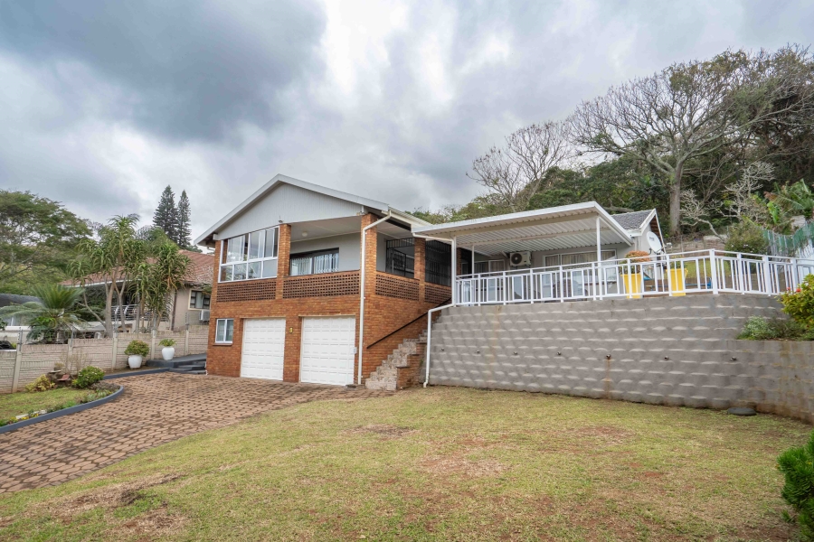 3 Bedroom Property for Sale in Amanzimtoti KwaZulu-Natal