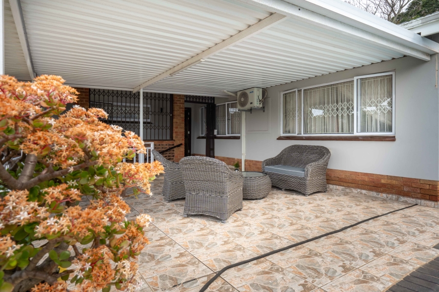 3 Bedroom Property for Sale in Amanzimtoti KwaZulu-Natal