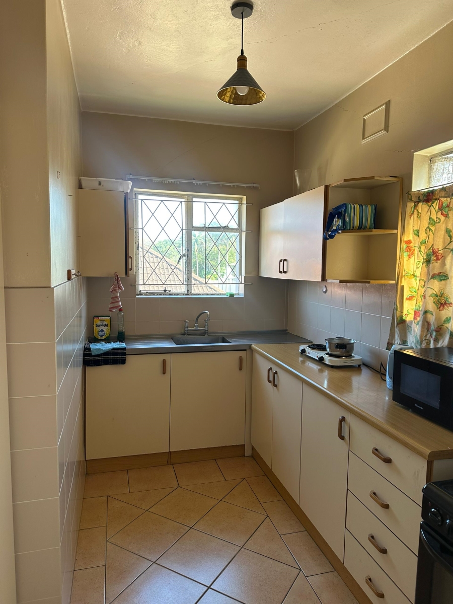 To Let 1 Bedroom Property for Rent in Bulwer KwaZulu-Natal