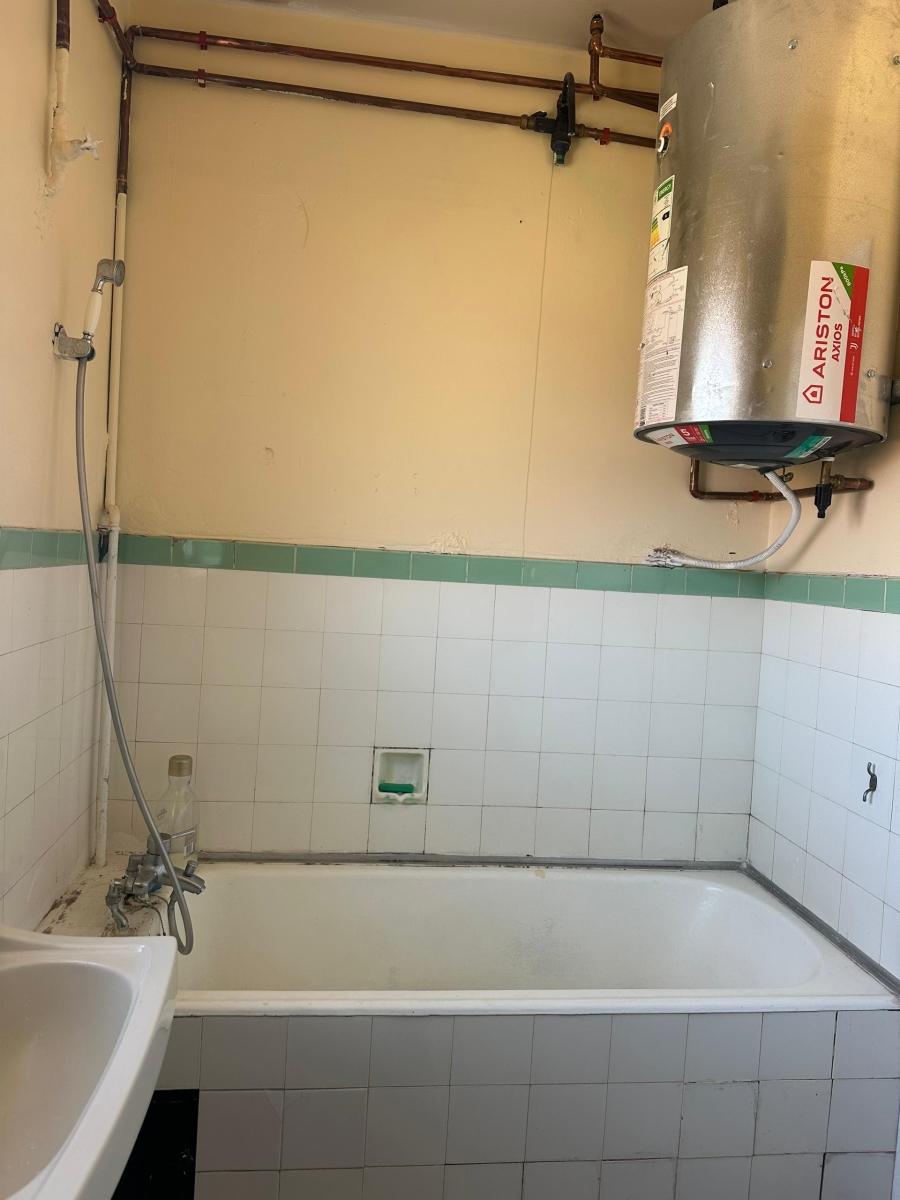 To Let 1 Bedroom Property for Rent in Bulwer KwaZulu-Natal
