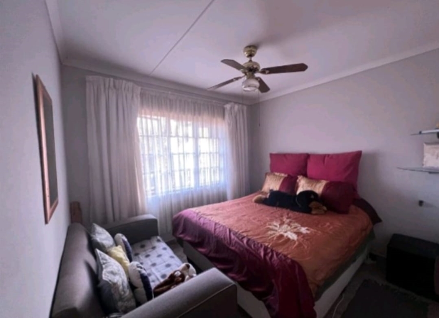 3 Bedroom Property for Sale in Raisethorpe KwaZulu-Natal