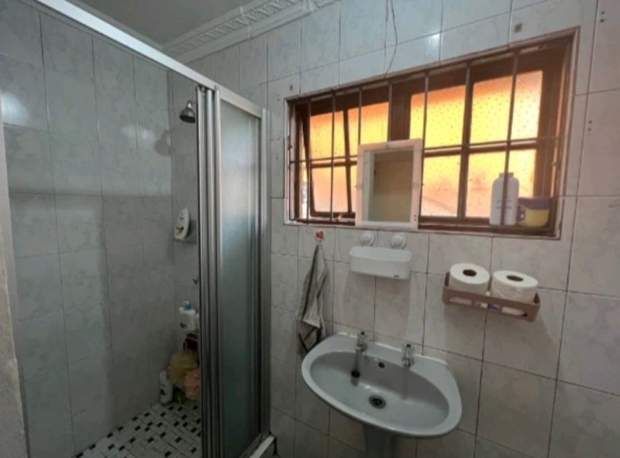 3 Bedroom Property for Sale in Raisethorpe KwaZulu-Natal