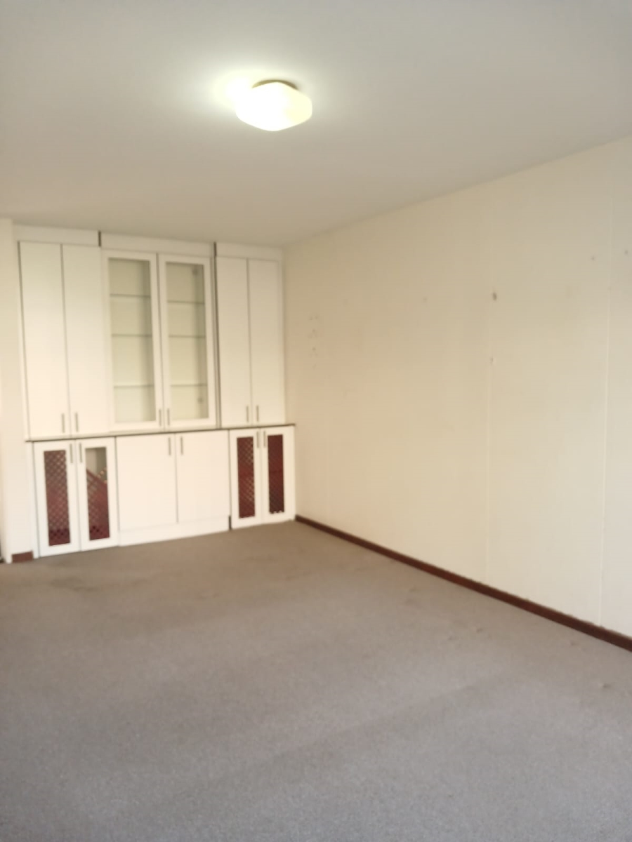 1 Bedroom Property for Sale in Musgrave KwaZulu-Natal