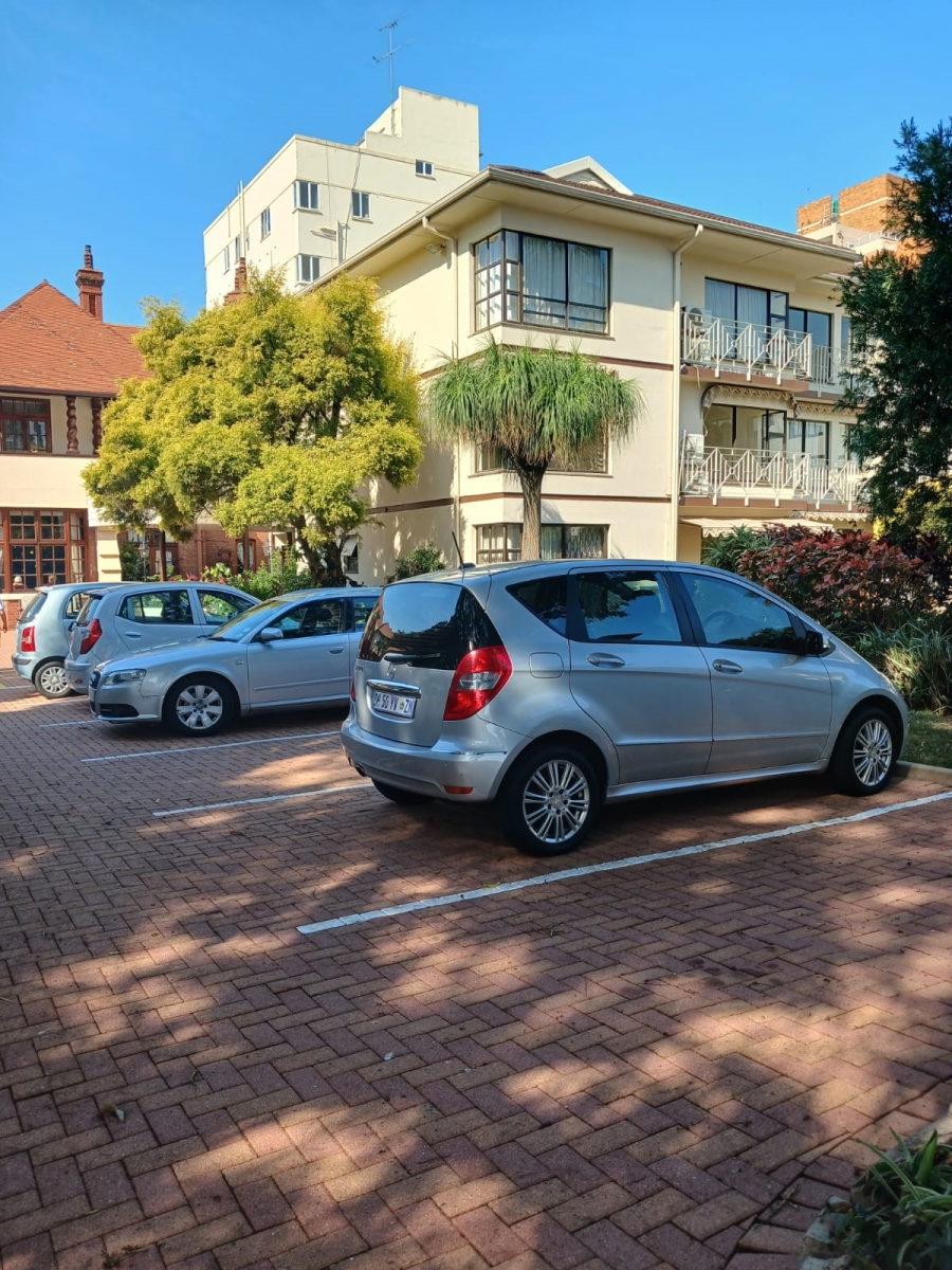 1 Bedroom Property for Sale in Musgrave KwaZulu-Natal