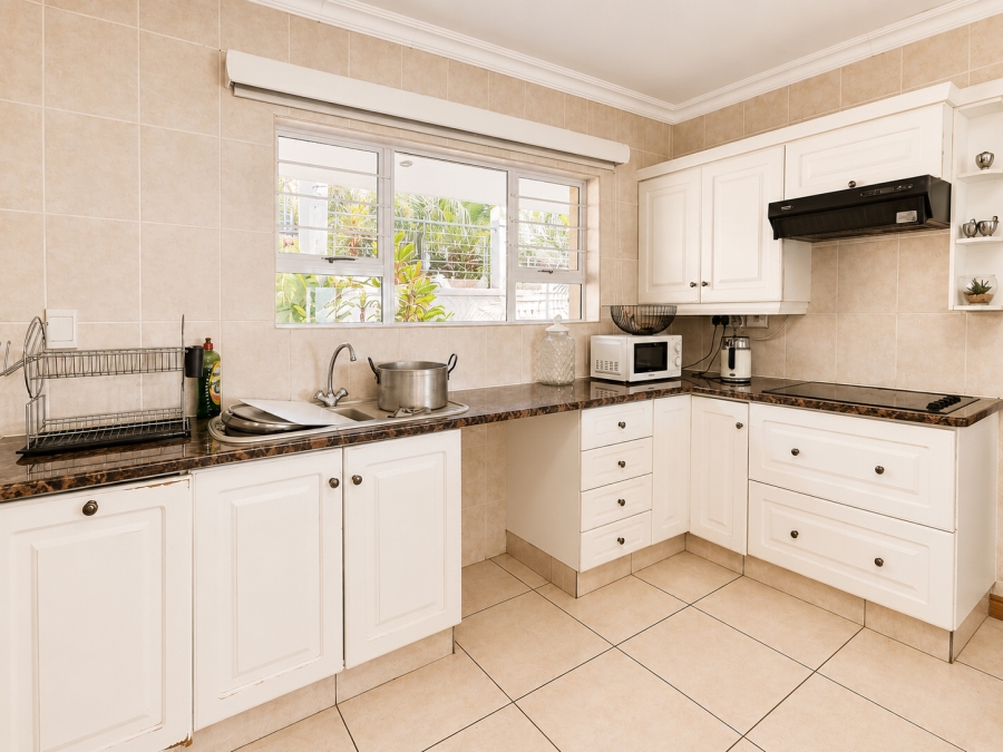 7 Bedroom Property for Sale in Salt Rock KwaZulu-Natal