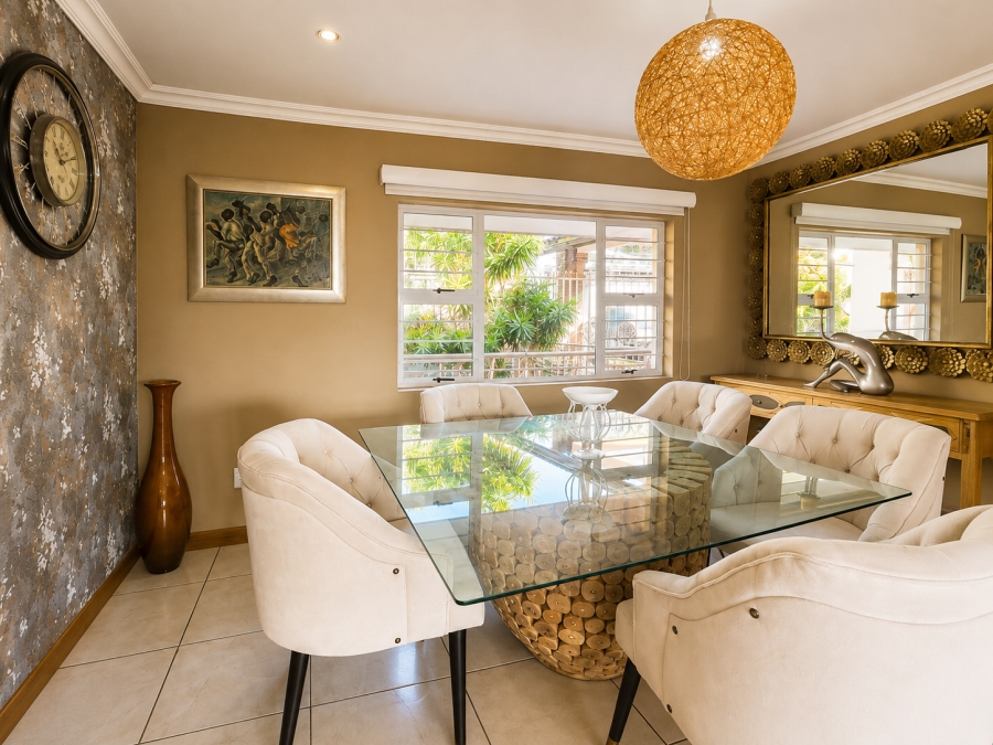 7 Bedroom Property for Sale in Salt Rock KwaZulu-Natal