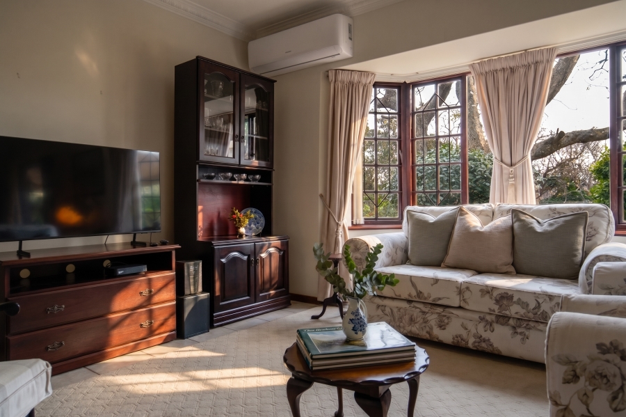 3 Bedroom Property for Sale in Kloof KwaZulu-Natal
