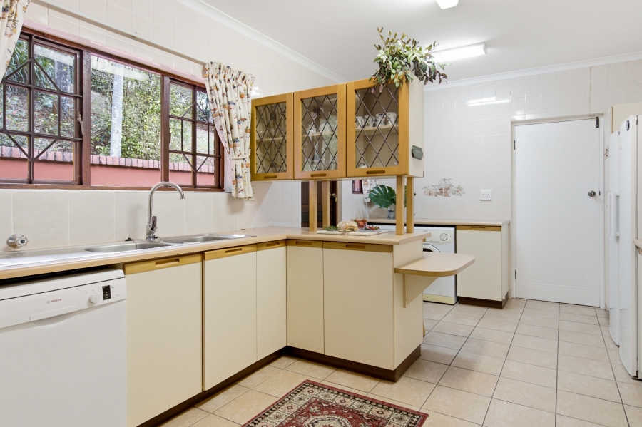 3 Bedroom Property for Sale in Kloof KwaZulu-Natal