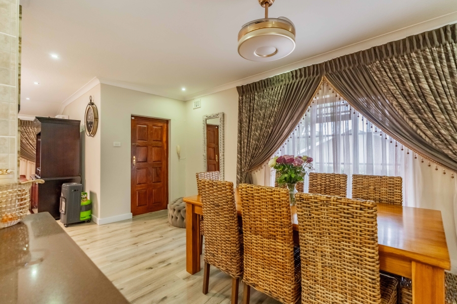 4 Bedroom Property for Sale in Farningham Ridge KwaZulu-Natal