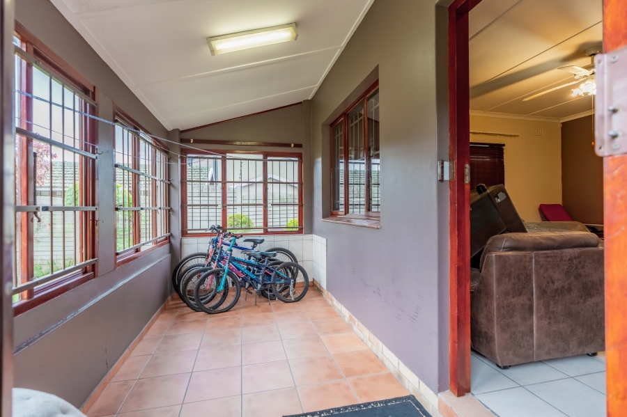 4 Bedroom Property for Sale in Farningham Ridge KwaZulu-Natal