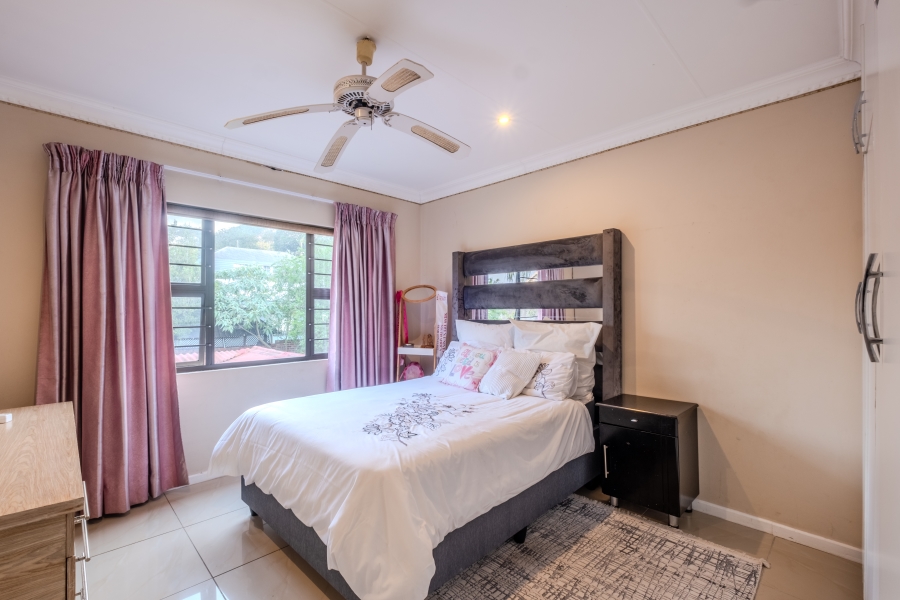 3 Bedroom Property for Sale in Athlone KwaZulu-Natal
