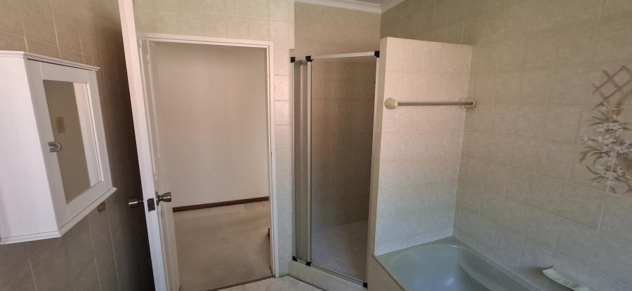 3 Bedroom Property for Sale in Montrose KwaZulu-Natal
