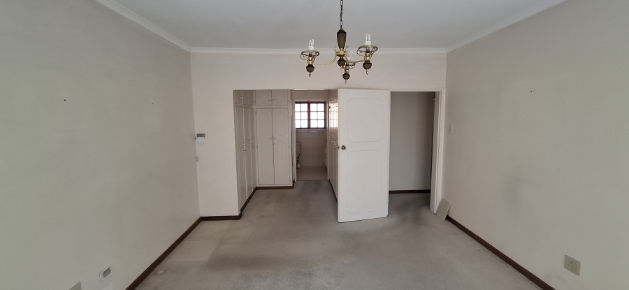 3 Bedroom Property for Sale in Montrose KwaZulu-Natal
