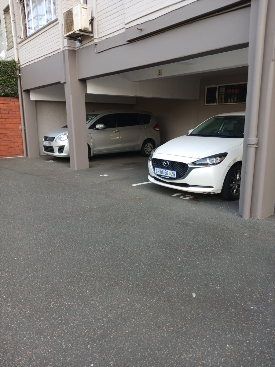 1 Bedroom Property for Sale in Bulwer KwaZulu-Natal