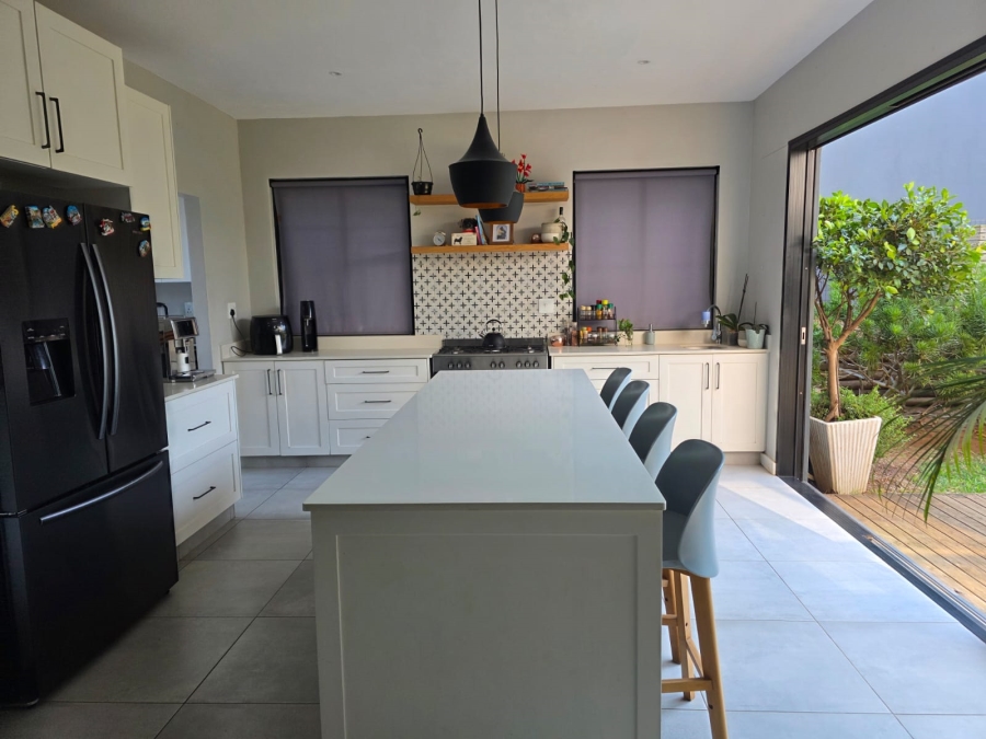 To Let 4 Bedroom Property for Rent in Zululami Coastal Estate KwaZulu-Natal