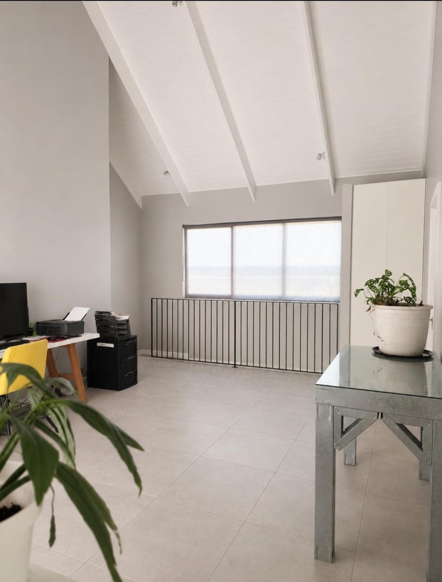 To Let 4 Bedroom Property for Rent in Zululami Coastal Estate KwaZulu-Natal