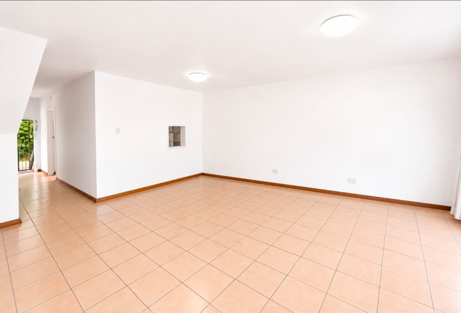 2 Bedroom Property for Sale in Hillcrest Central KwaZulu-Natal