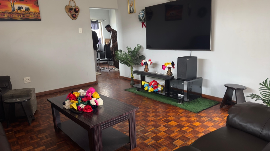 6 Bedroom Property for Sale in Umbilo KwaZulu-Natal