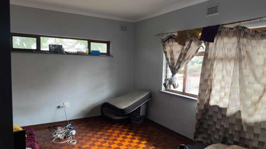 6 Bedroom Property for Sale in Umbilo KwaZulu-Natal