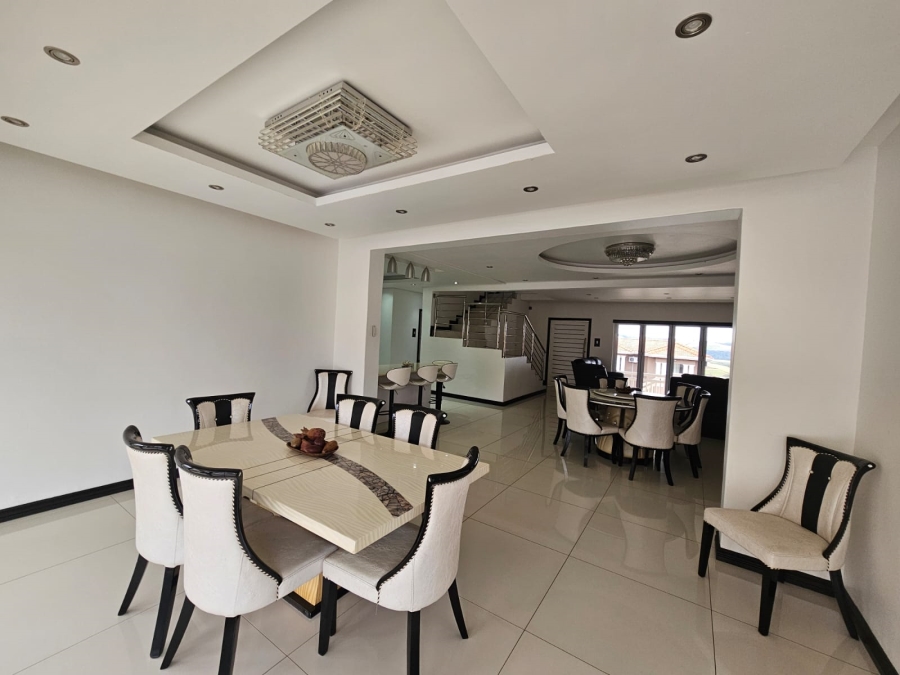 6 Bedroom Property for Sale in Panorama Park KwaZulu-Natal