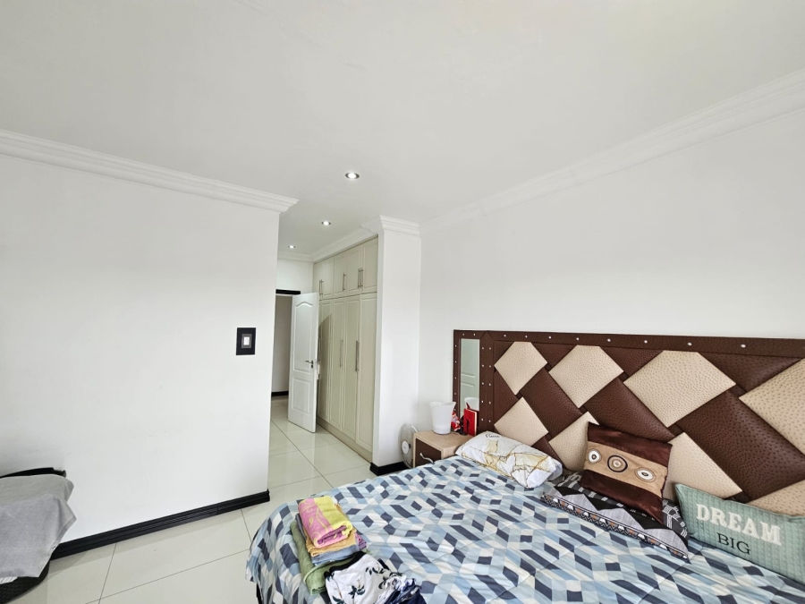 6 Bedroom Property for Sale in Panorama Park KwaZulu-Natal