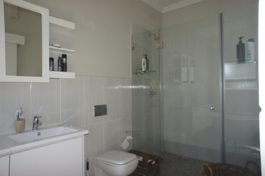 To Let 5 Bedroom Property for Rent in Palm Lakes Estate KwaZulu-Natal