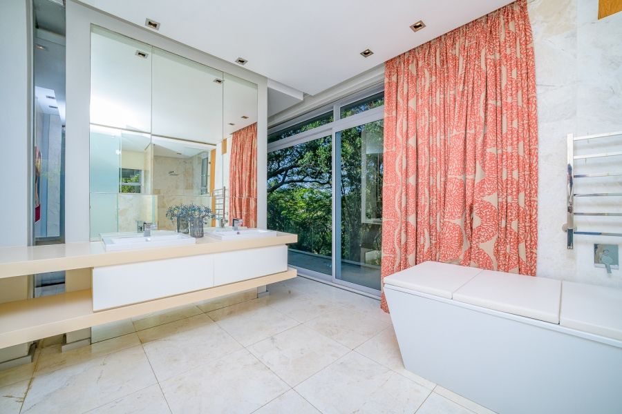 6 Bedroom Property for Sale in Ballito Central KwaZulu-Natal