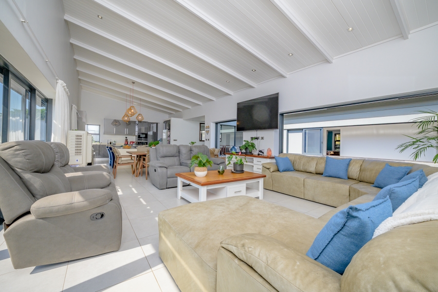 5 Bedroom Property for Sale in Simbithi Eco Estate KwaZulu-Natal