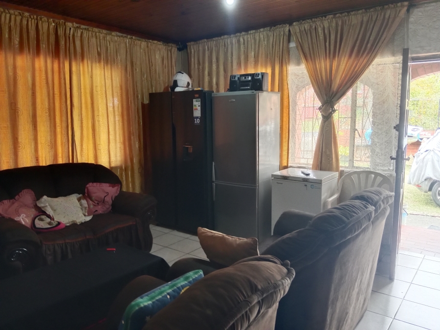 3 Bedroom Property for Sale in Raisethorpe KwaZulu-Natal