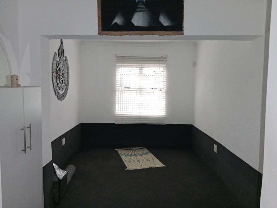 4 Bedroom Property for Sale in Raisethorpe KwaZulu-Natal