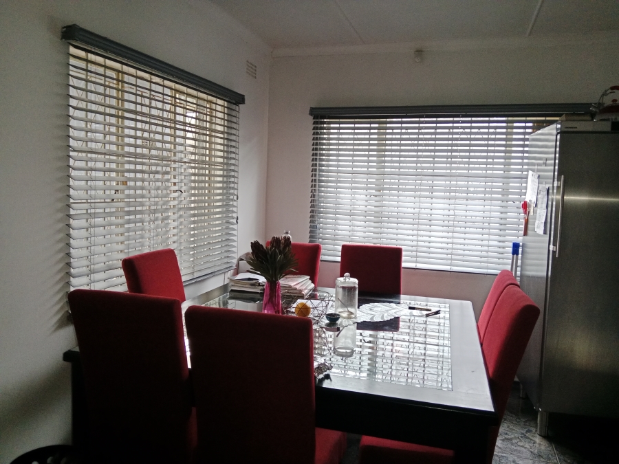 4 Bedroom Property for Sale in Raisethorpe KwaZulu-Natal