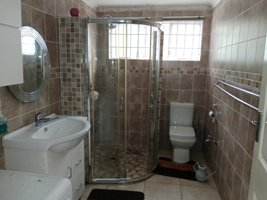 4 Bedroom Property for Sale in Raisethorpe KwaZulu-Natal