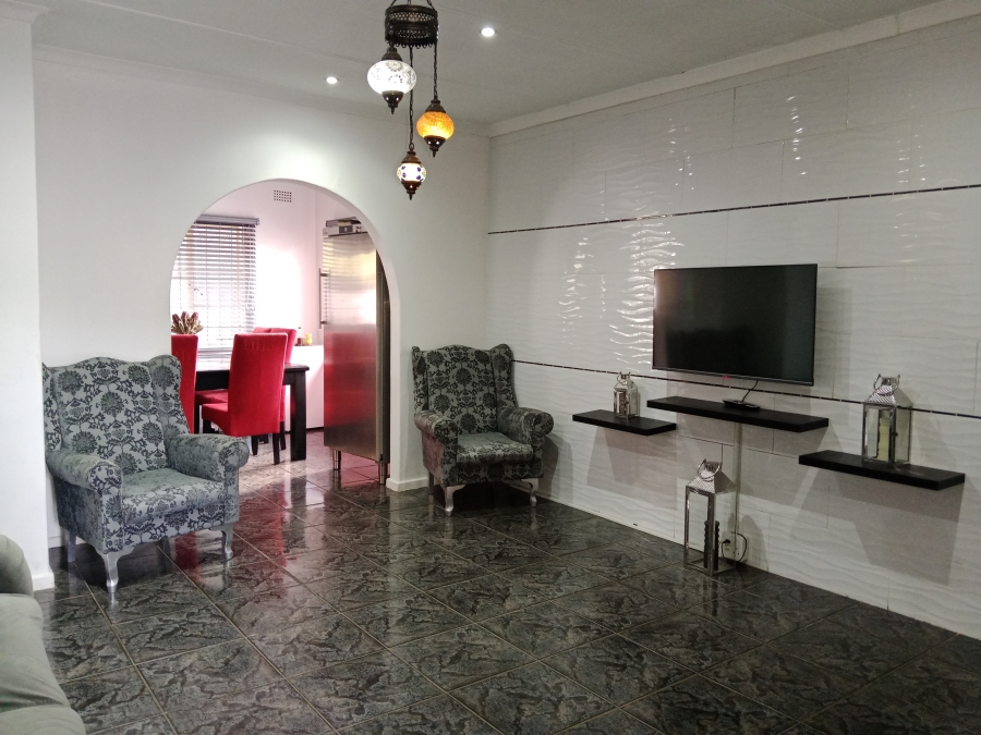 4 Bedroom Property for Sale in Raisethorpe KwaZulu-Natal