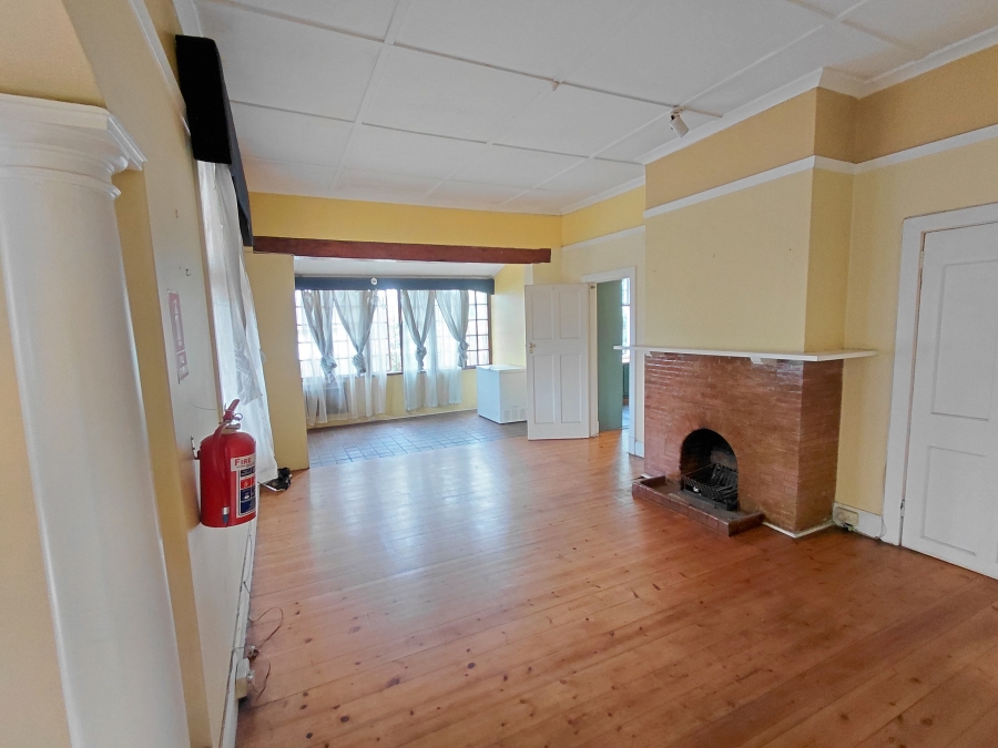 4 Bedroom Property for Sale in Scottsville KwaZulu-Natal