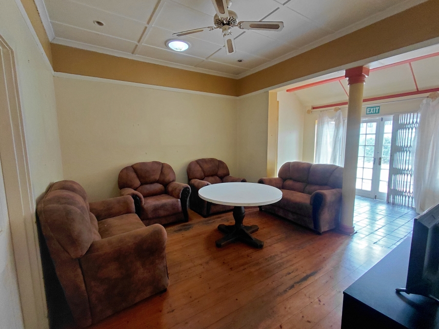 4 Bedroom Property for Sale in Scottsville KwaZulu-Natal