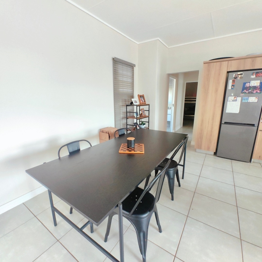 To Let 2 Bedroom Property for Rent in Ballito Central KwaZulu-Natal