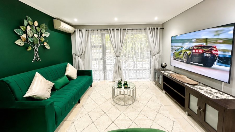 2 Bedroom Property for Sale in Umhlanga Ridge KwaZulu-Natal