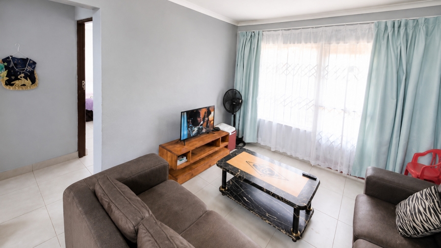 2 Bedroom Property for Sale in Montclair KwaZulu-Natal