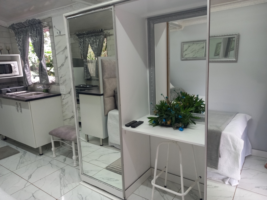 To Let 0 Bedroom Property for Rent in Kloof KwaZulu-Natal