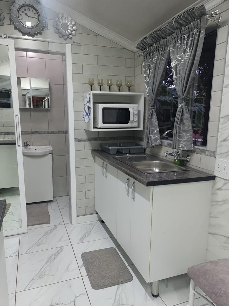 To Let 0 Bedroom Property for Rent in Kloof KwaZulu-Natal