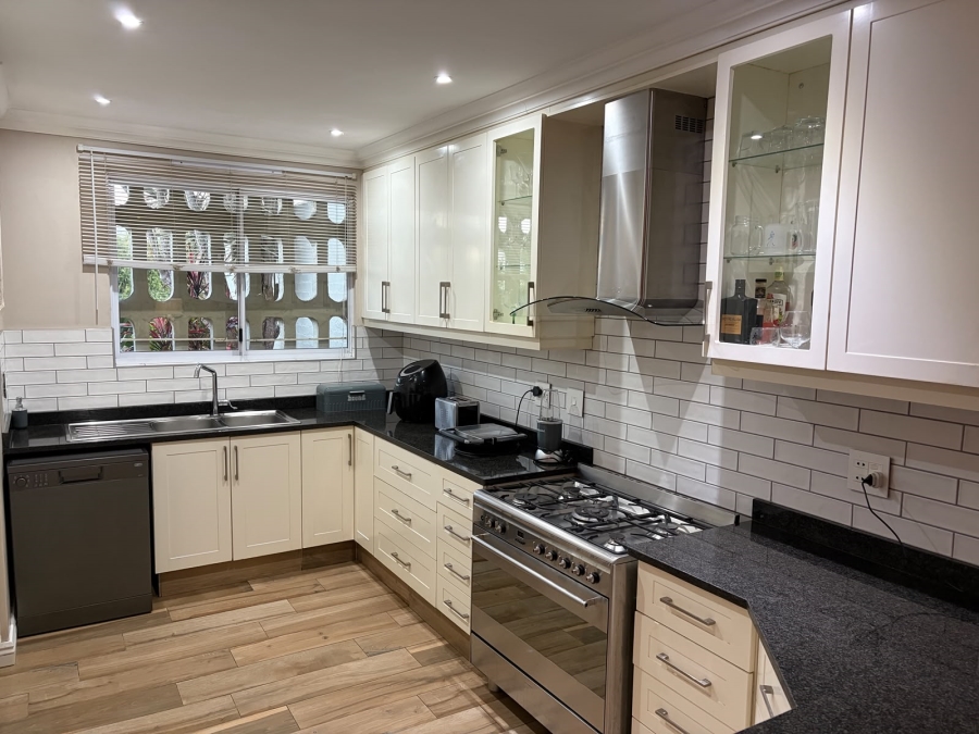 3 Bedroom Property for Sale in Gillitts KwaZulu-Natal