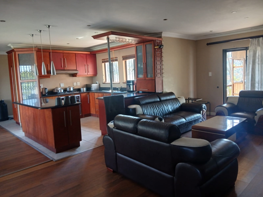 3 Bedroom Property for Sale in Dawncliffe KwaZulu-Natal