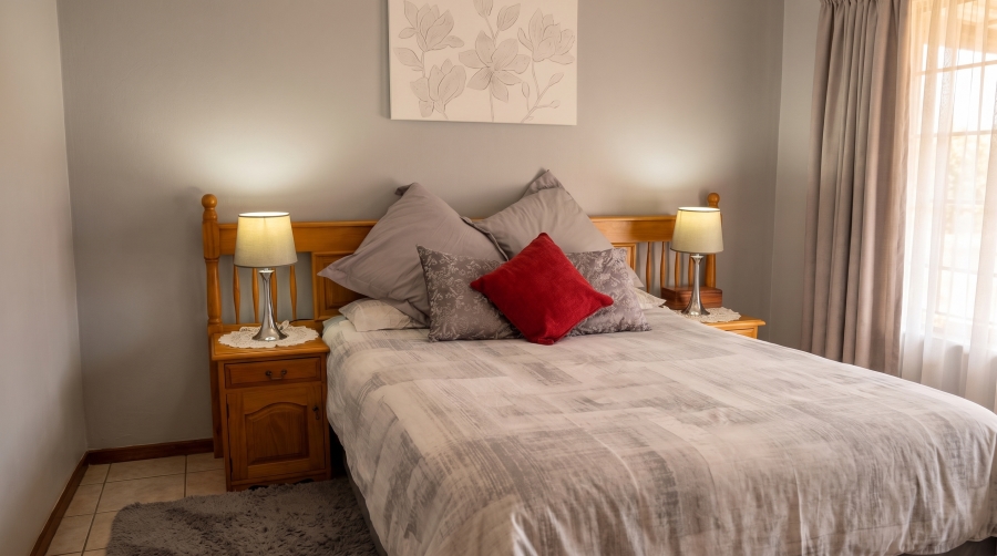 3 Bedroom Property for Sale in Prestbury KwaZulu-Natal