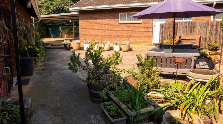 3 Bedroom Property for Sale in Prestbury KwaZulu-Natal