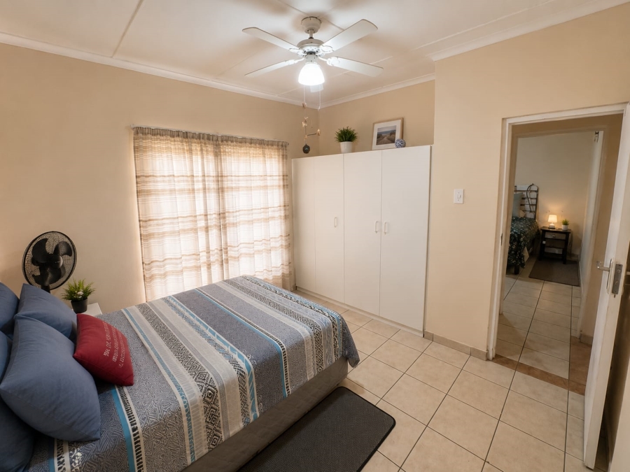 To Let 2 Bedroom Property for Rent in Schuinshoogte KwaZulu-Natal
