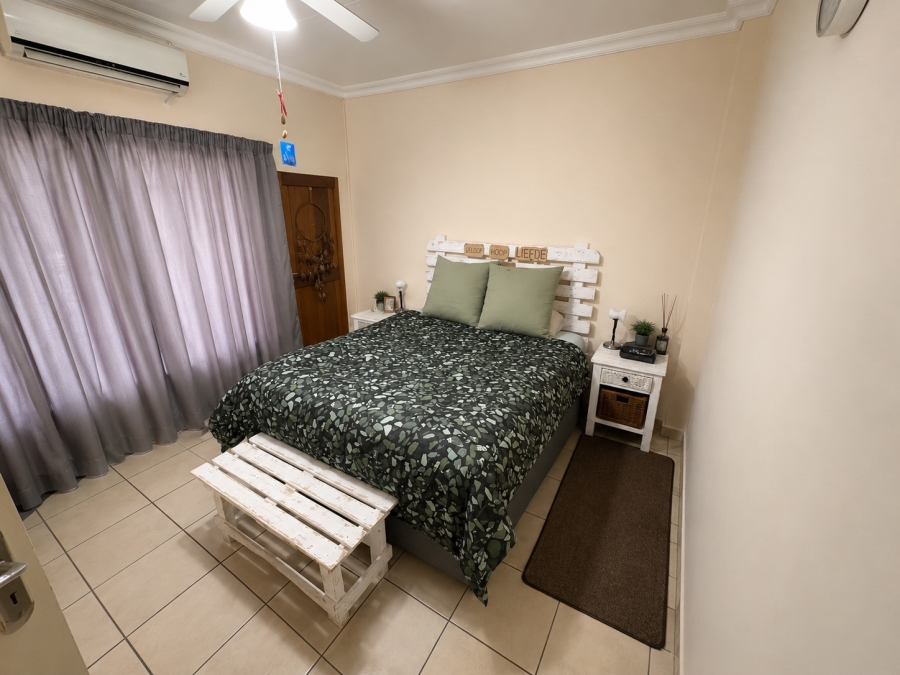 To Let 2 Bedroom Property for Rent in Schuinshoogte KwaZulu-Natal
